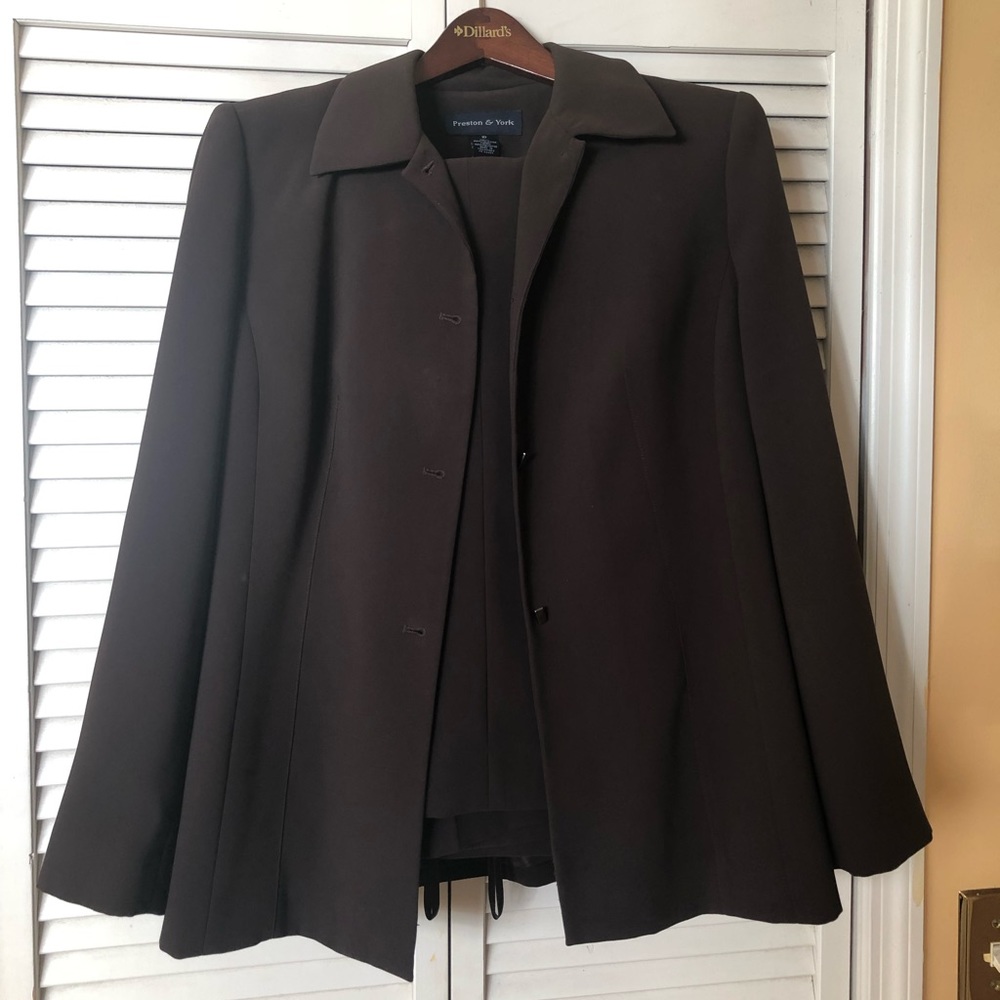Preston Suit